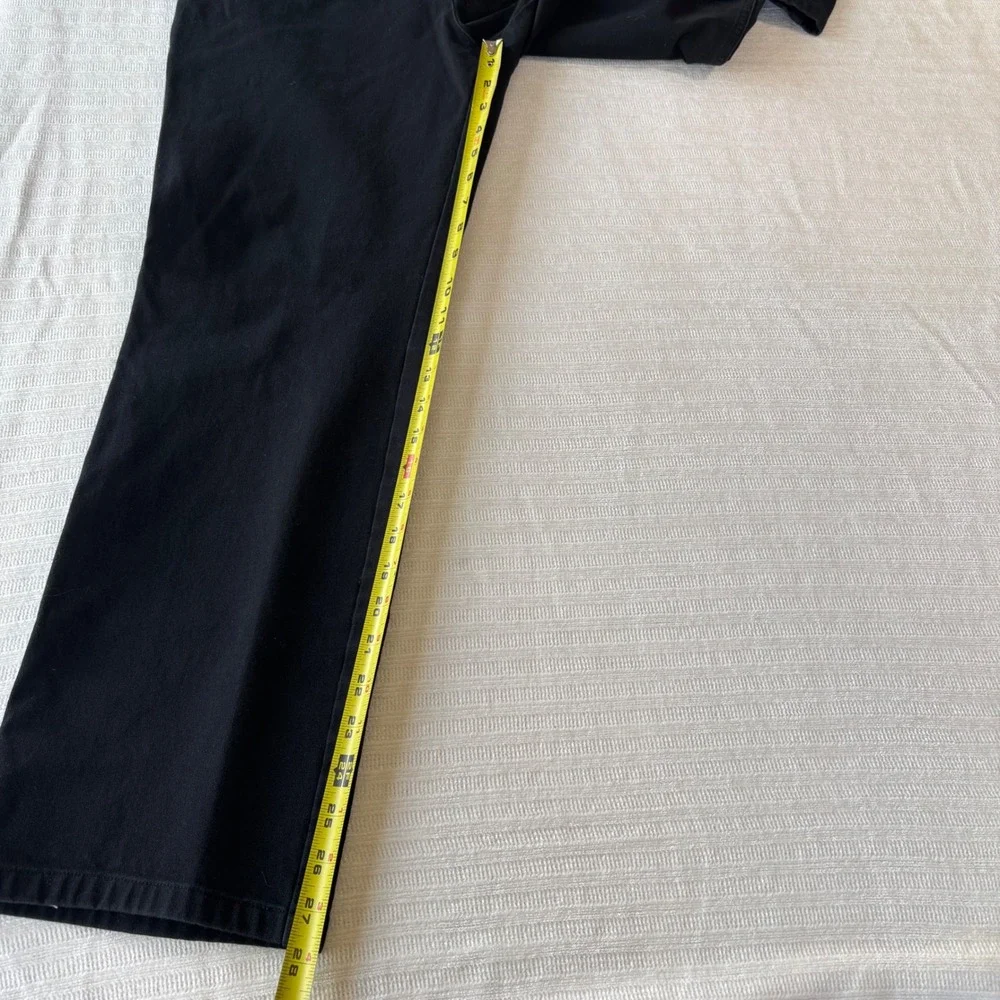 St. John Sport Womens Black Straight Leg Pants Gold‎ Hardware Size 6 Made in USA